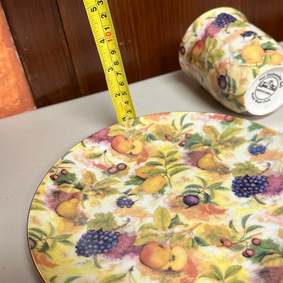 Vintage fruits Pattern with Gold Rim plate and mug Set - Picture 4 of 12